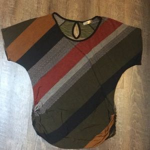 Tonal-colored Lavish  Top